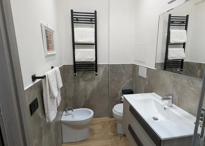 Maison Maurizio Marconi * Rom